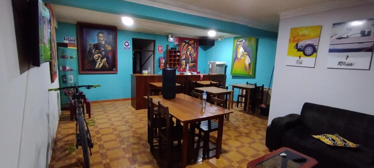 Hostel Las Gardenias Ayacucho Exterior photo